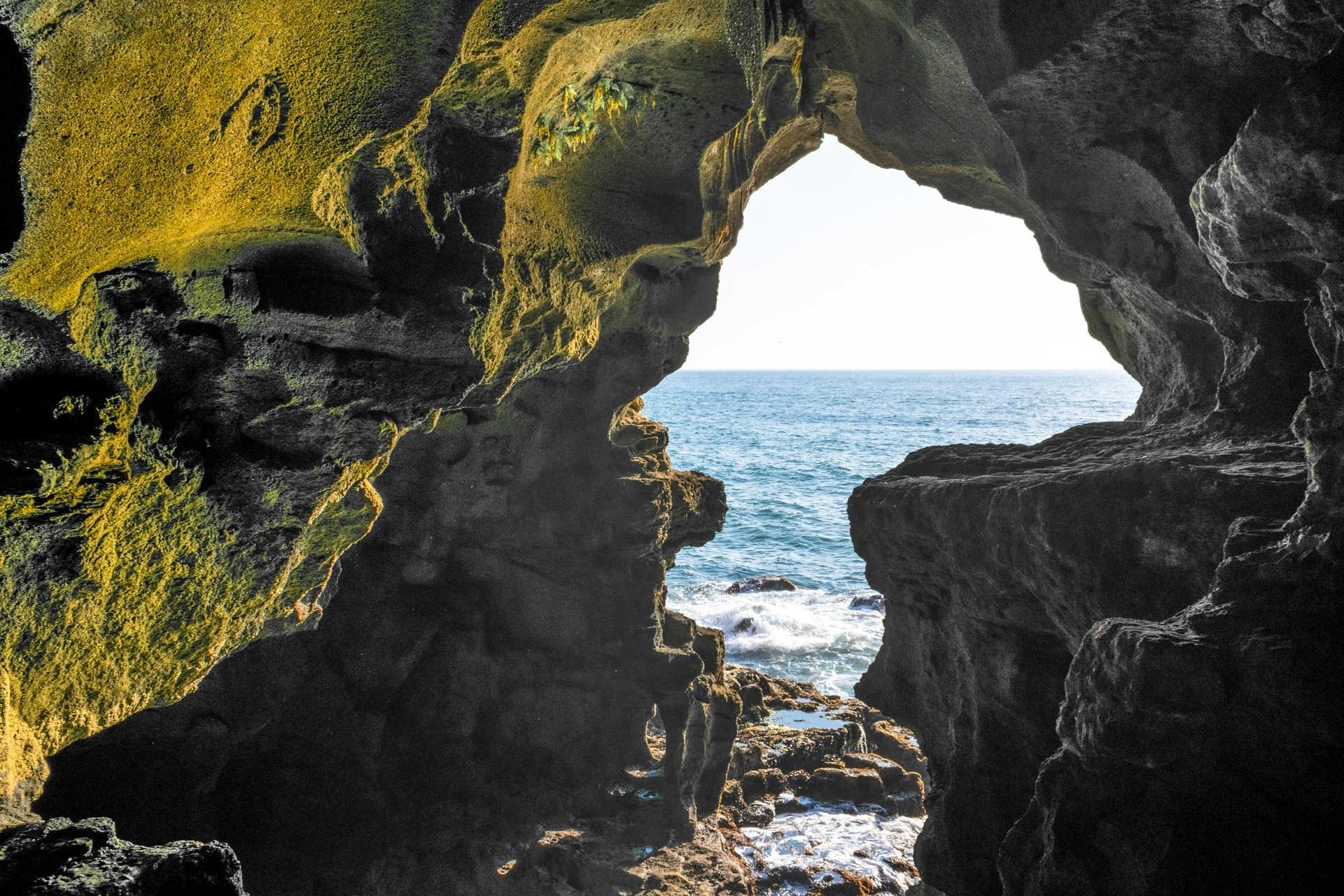 Hercules Caves, Tangier Overview