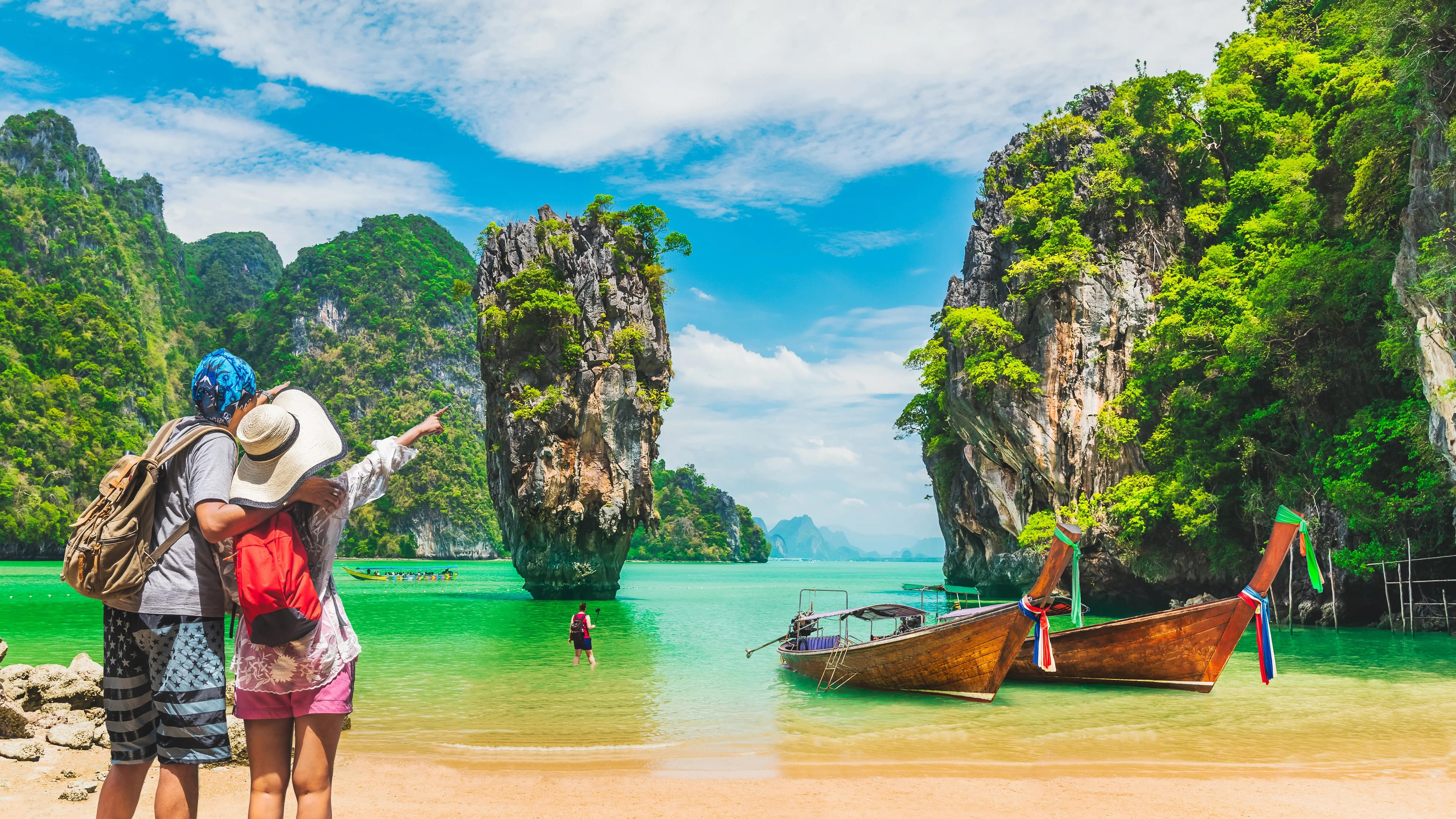 Join this fun trip to Hong Island from Krabi