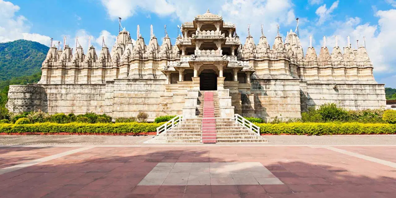 Visit the Mahavira Temple