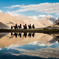 ladakh-sightseeing-from-delhi