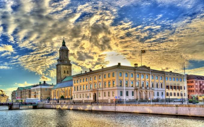 Check Out the Gothenburg City Hall