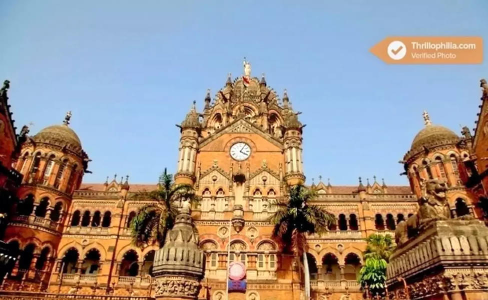 Explore Mumbai By Local Transport: Half Day Tour Image