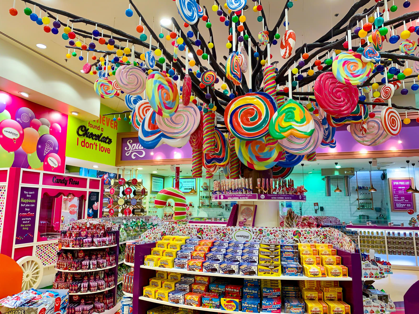 Explore the largest candy store in Dubai