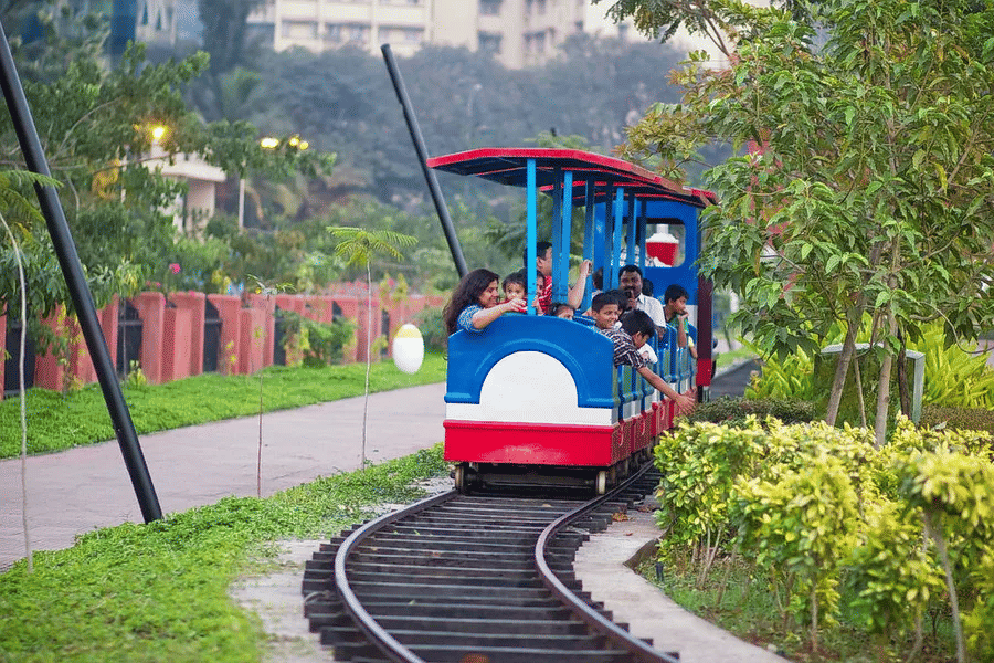 Kids Rides and Activities