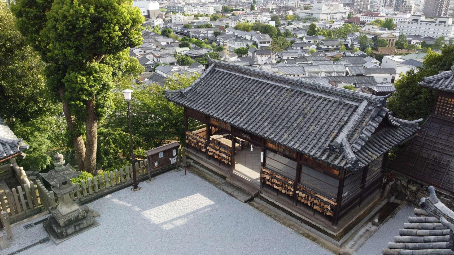 Achi Shrine Overview