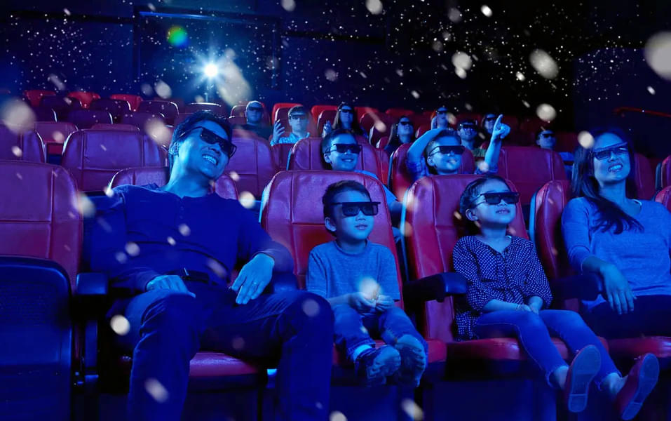 Watch 4D movies based on various fictional characters