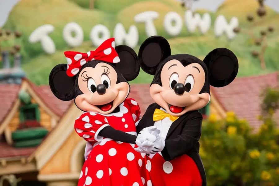 Disneyland Park California Tickets Image