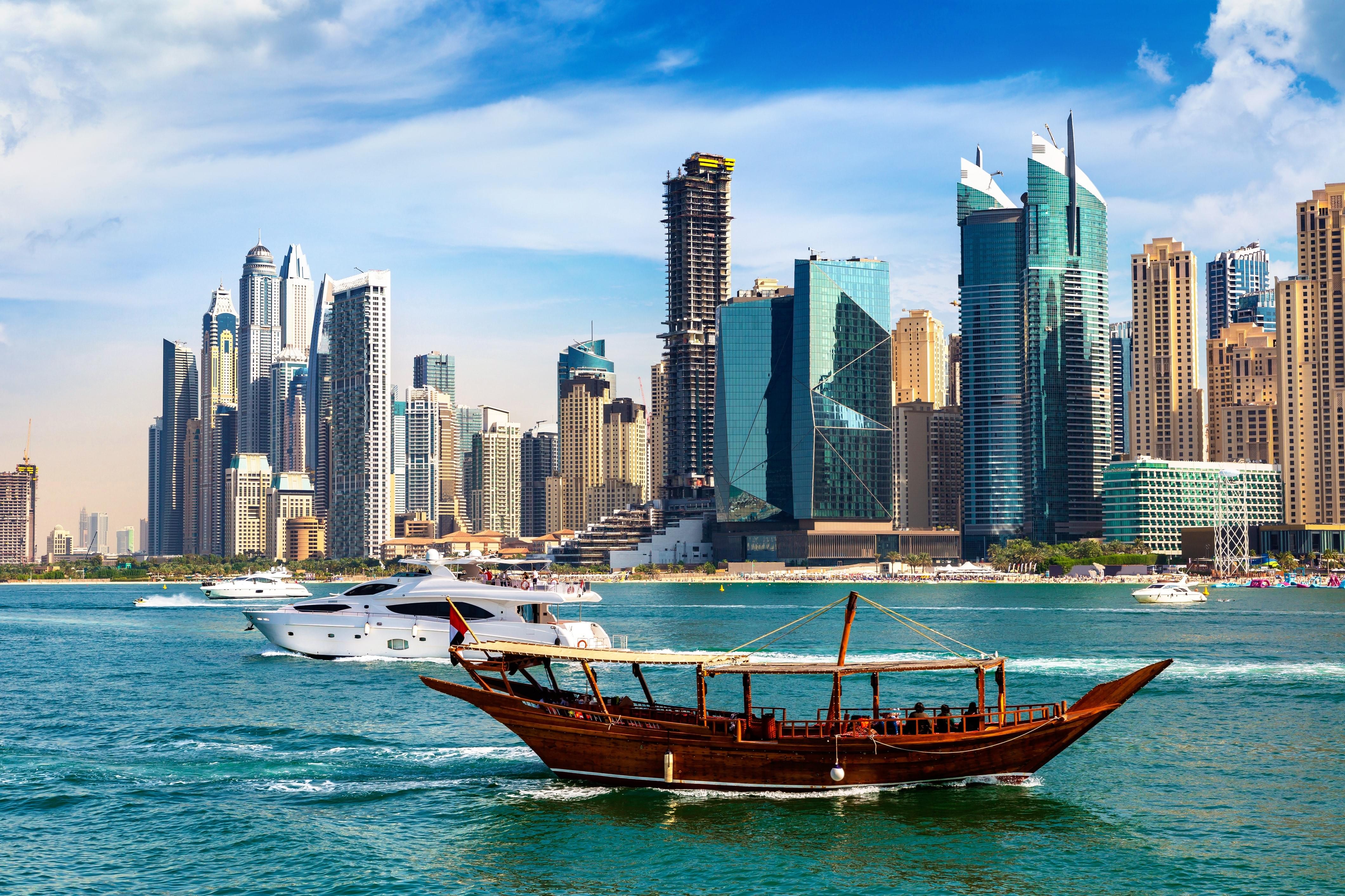 Dhow Marina Cruise with iconic landmarks of Dubai