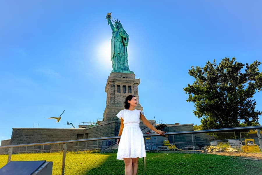 Statue of Liberty and Ellis Island Cruise Image