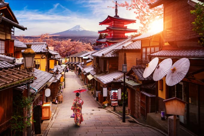 Tourist enjoying in Gion District, Japan