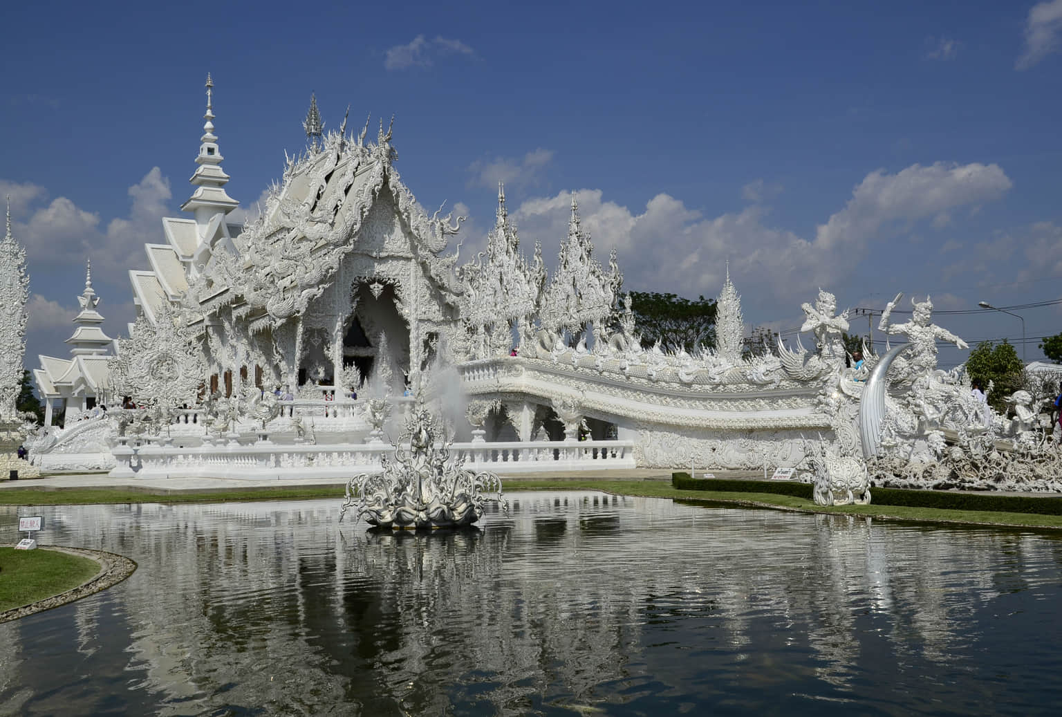 Wat Rong Khun