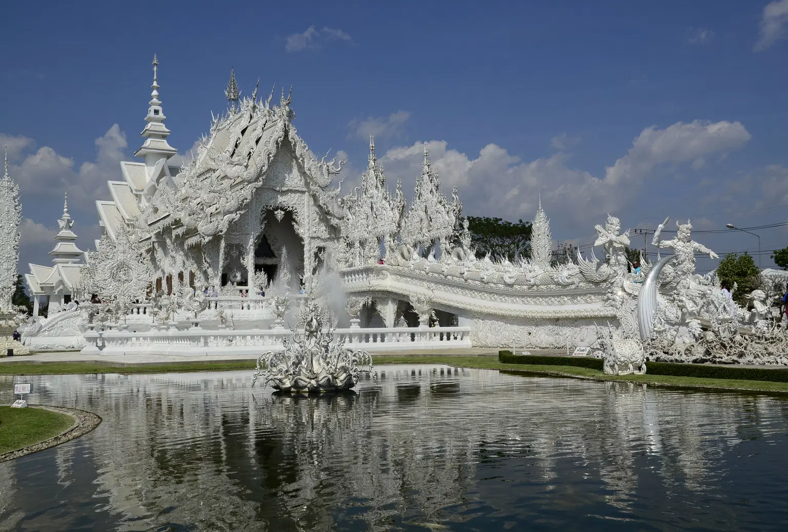 Wat Rong Khun
