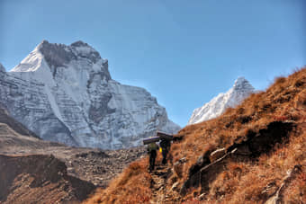 Mt Thalaysagar, Mt Bhrigupanth, Manda Parvat, Mt Jogin and Mt Gangotri.