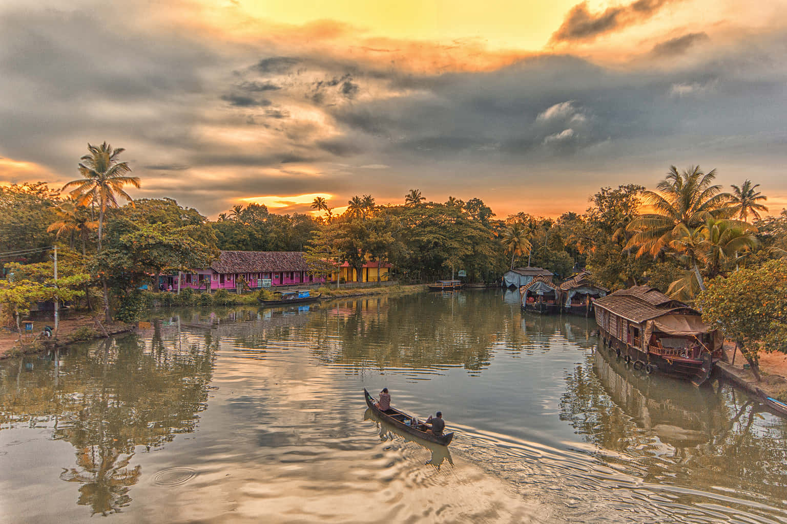 Journey to Kerala | Best of Hills & Waterways