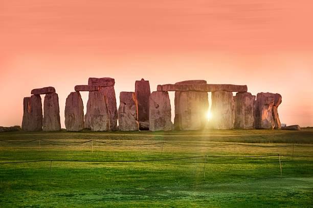 Half- Day Tour From London to Stonehenge