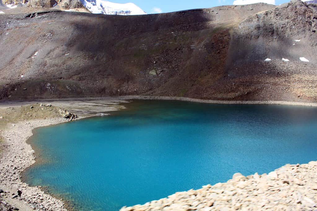Plan a picnic by the Suraj Tal Lake