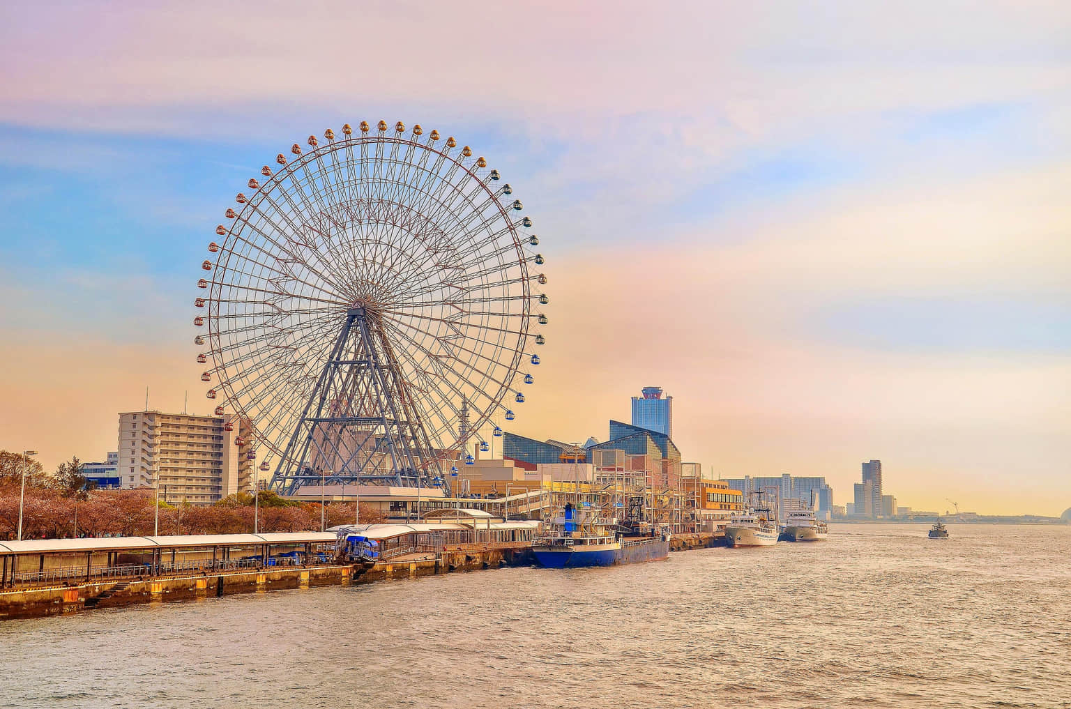 Tempozan Giant Ferris Wheel, <em>Osaka</em>
