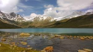 Trekking to Gangabal Lake