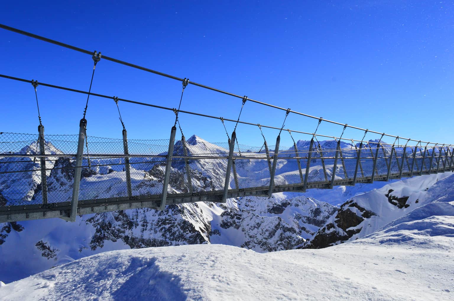 Titlis Cliff Walk