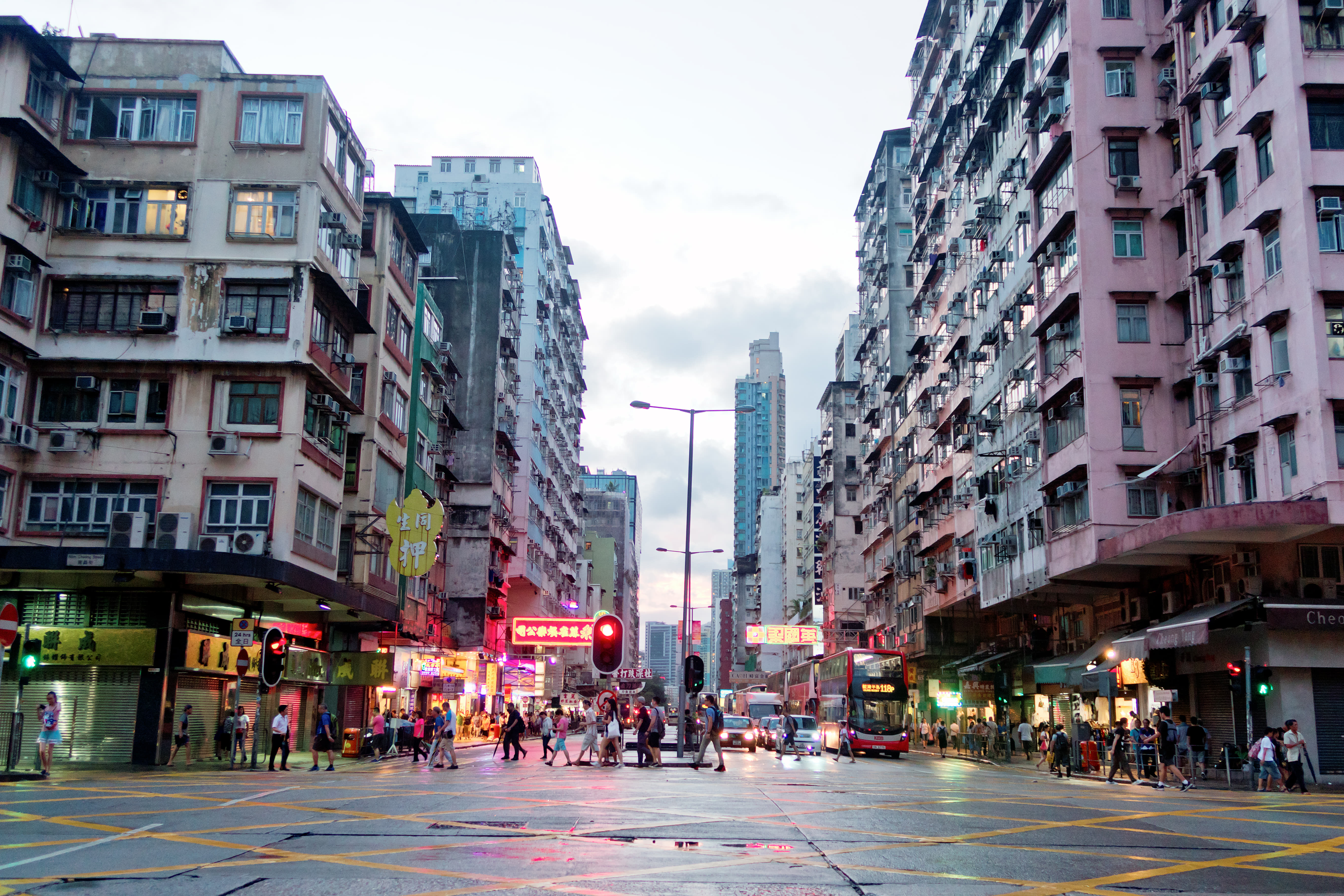 Private Sham Shui Po Tour, Hong Kong Book 35% Off