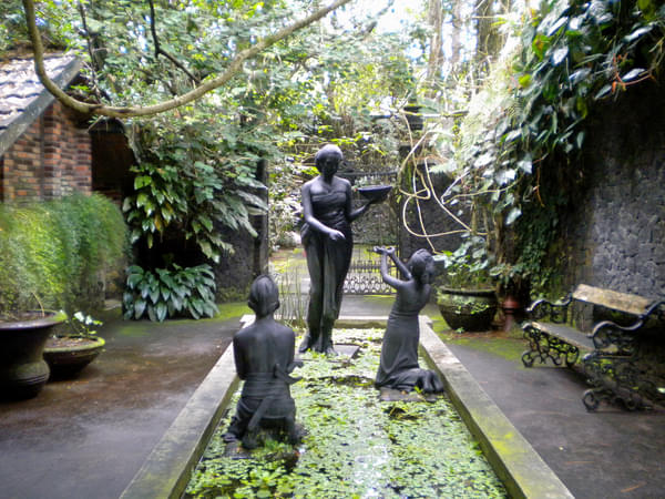 Ullen Sentalu