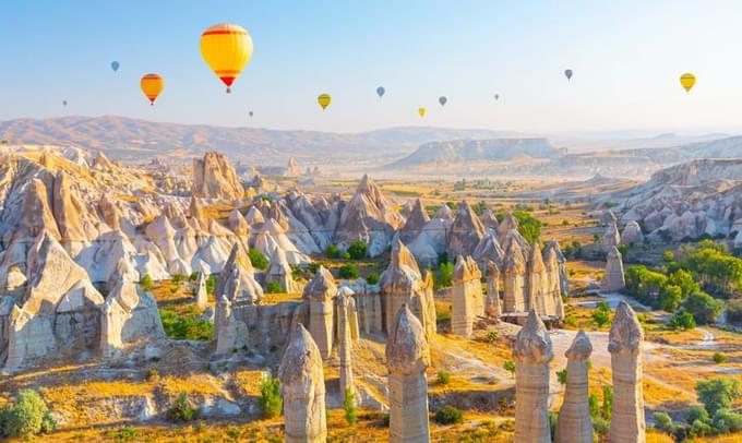 Hot air balloon at Love Valley