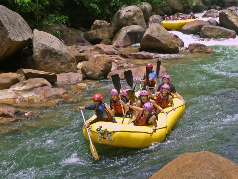 Get a chance to experience rafting in Selangor River.