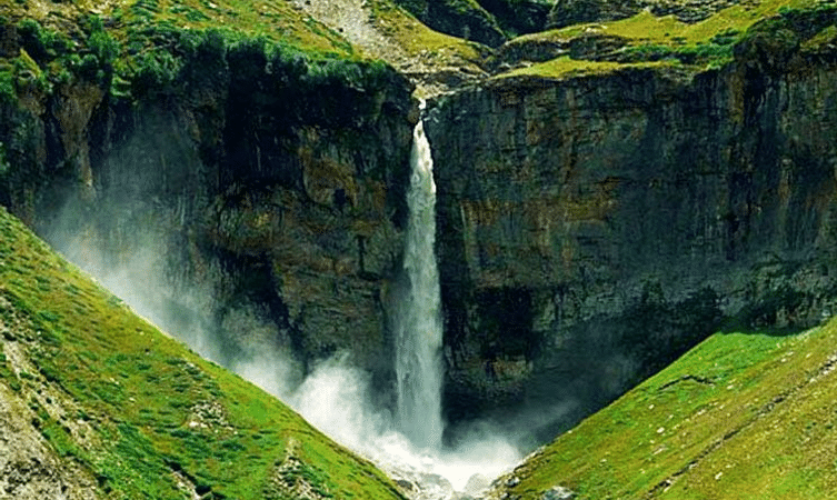 Sissu Waterfall