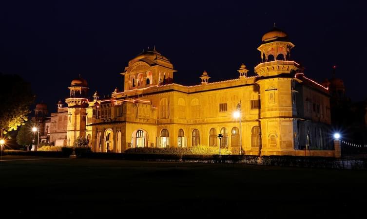 Lallgarh Palace Overview