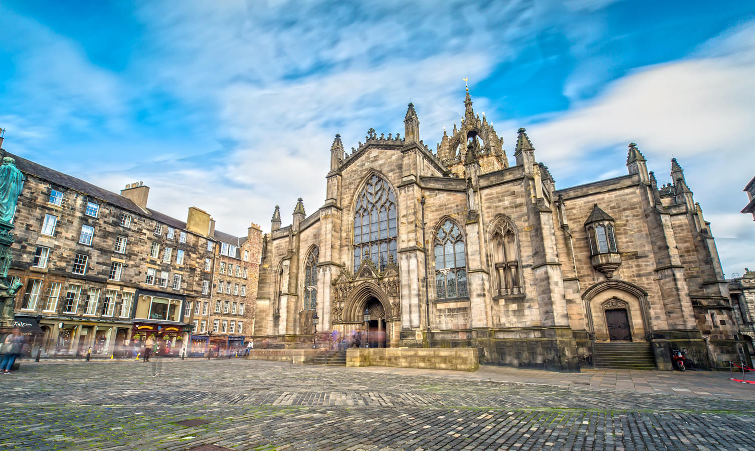 places to visit between edinburgh and newcastle