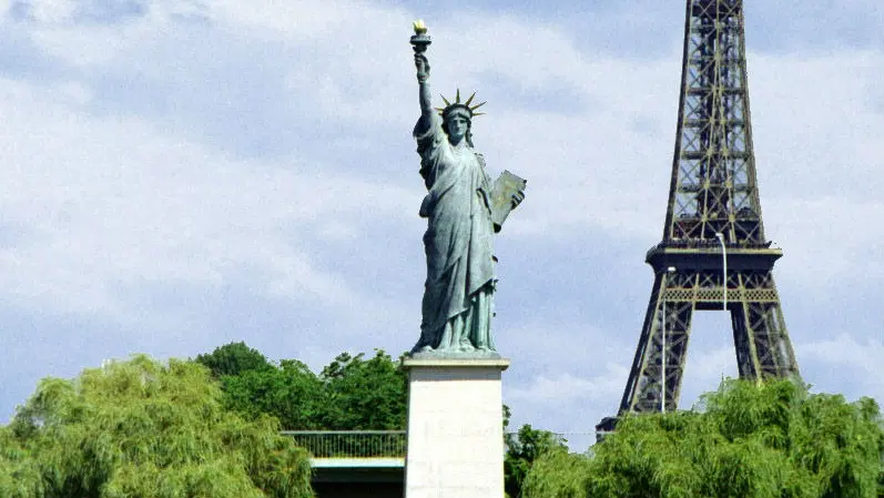 Statue of Liberty replica