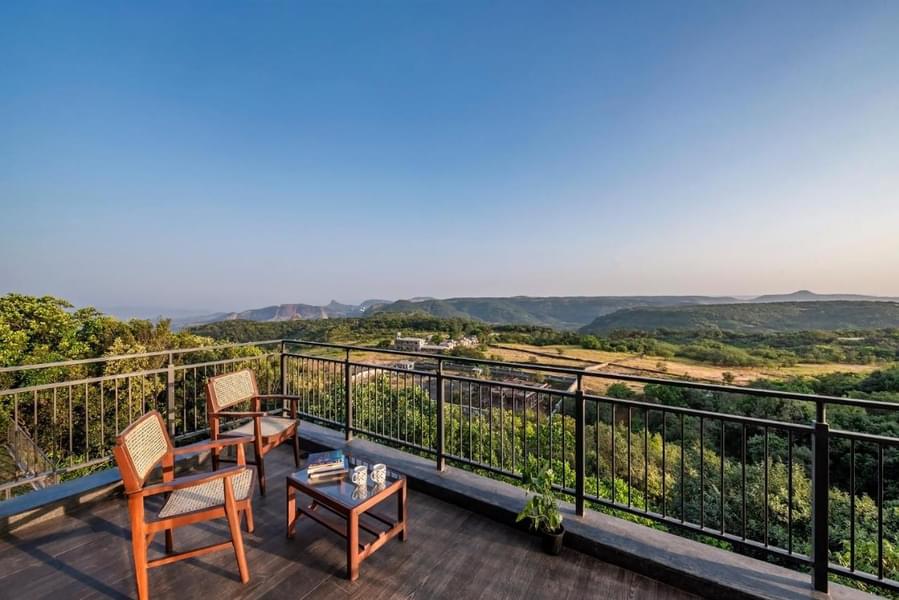 A Luxurious Villa With Infinity Pool In Lonavala Image