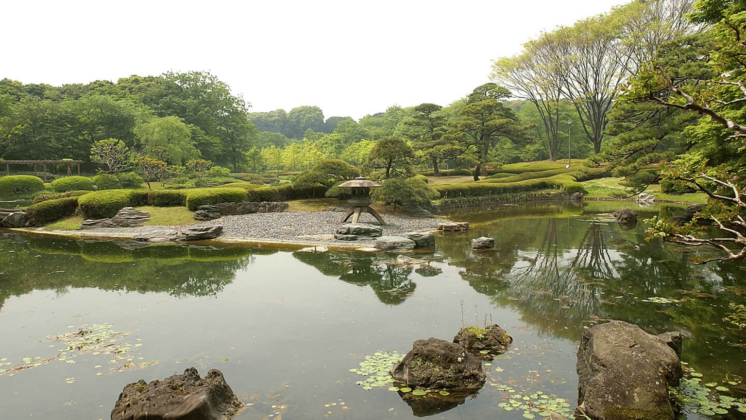 East gardens