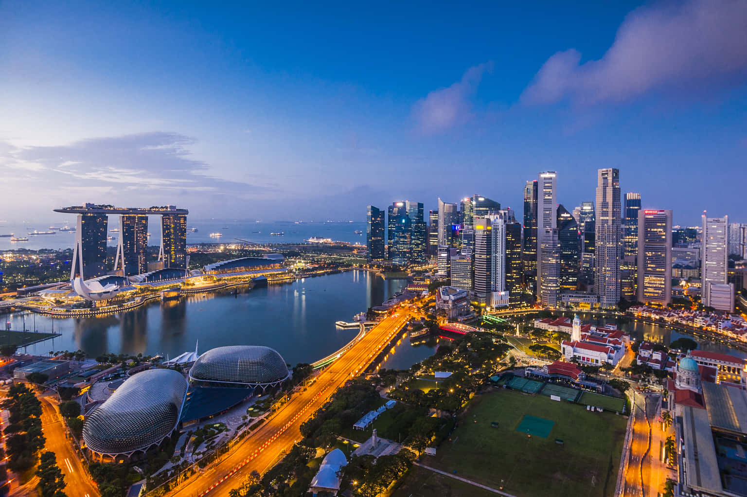 Singapore & Malaysia Combo Deal with Day Trip to Sentosa Island