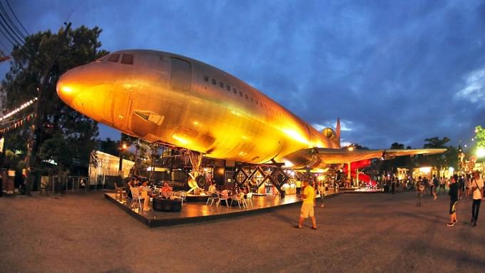 Chang Chui Plane Night Market.jpg