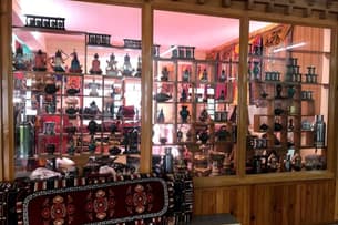 Q9rrk7h1ofexey0qp360pqix0ye6 mini%20tibet%20market%201