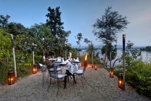 Qew3lsbbjxbtfyw152fa34apzhxf 1589356902 top panel