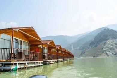 Indulge in Lake Water‑Sports