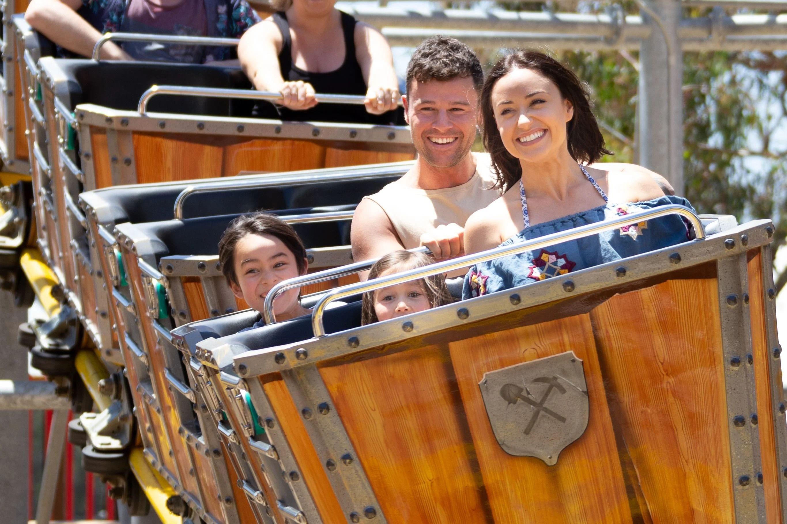 amusement parks in melbourne