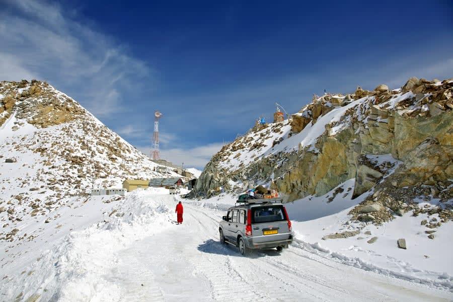 Embark on a thrilling and scenic journey to Khardung La Pass and admire the majestic views and serenity of the pass. 