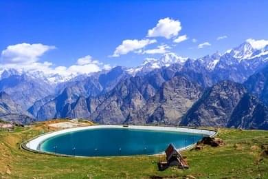 Participate in Lakeside Leisure & Camping