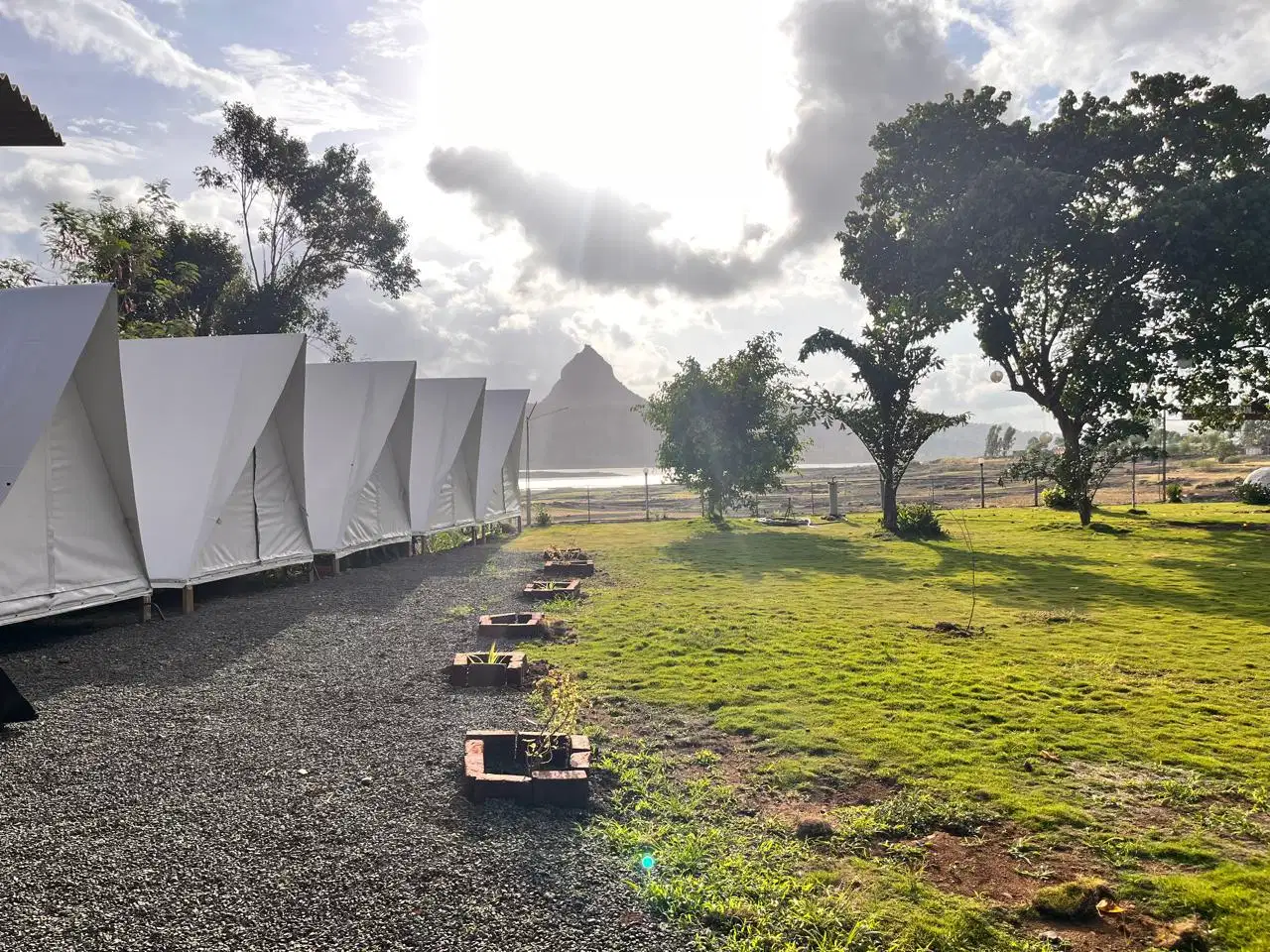 Pawna Lake Luxury Camping, Lonavala