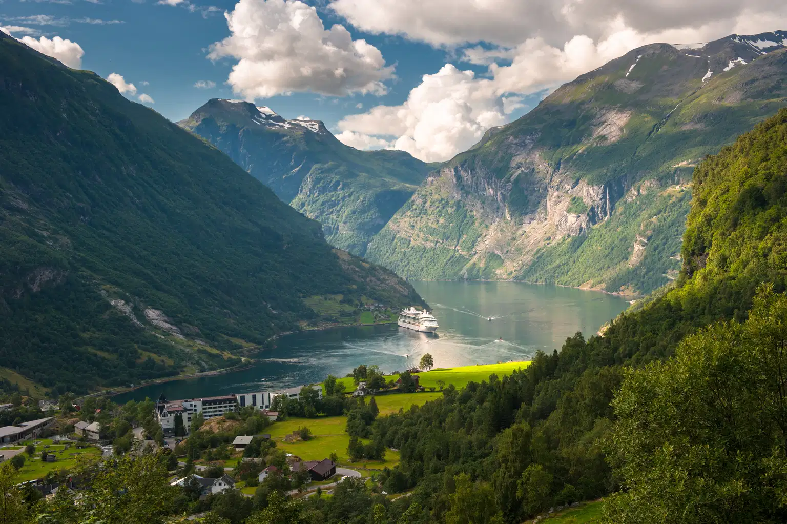 Capitals of Scandinavia with FREE Fjords Cruise