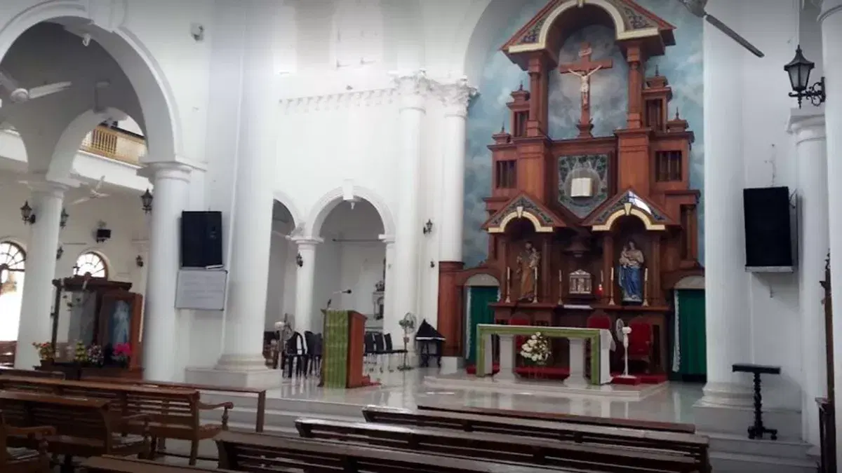 Admire the 200-Year-Old Portrait of St. Mary