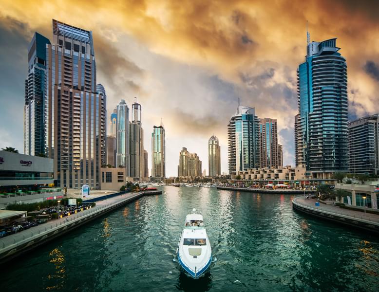 Dubai Marina (Dubai Pass)
