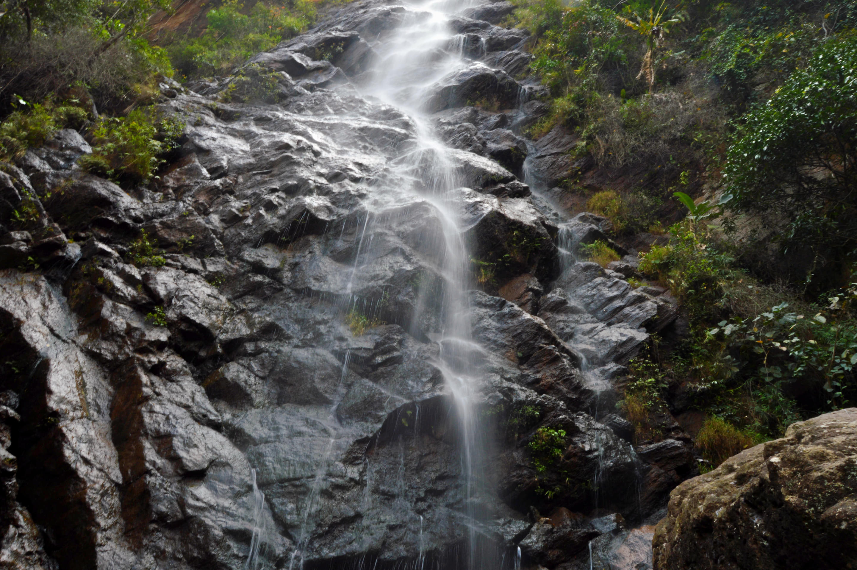 Katiki Waterfalls Overview