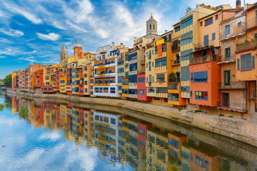 Girona Day Tour From Barcelona Image