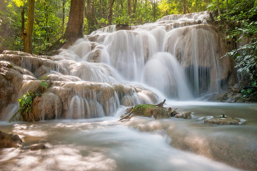 Pu Kaeng Waterfall