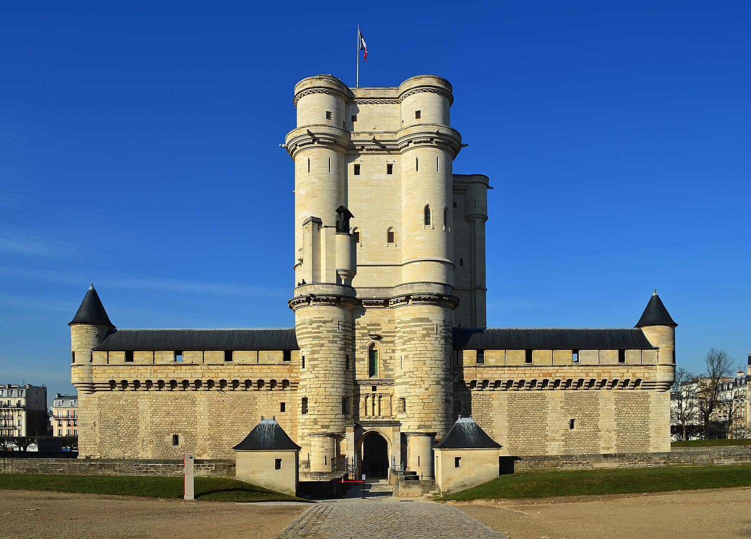 Chateau de Vincennes Overview