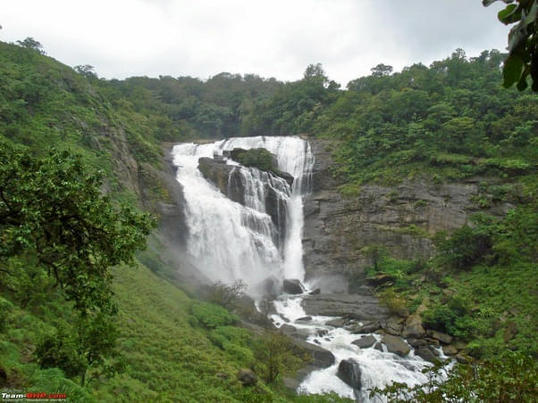 Murkannu Gudda And Hadlu Waterfalls Trek Image
